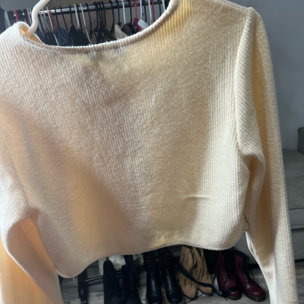 Zara Beige Cropped Top with Embellished Hem - Picture 6 of 7